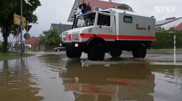 В X разрешили выкладывать порно и эротику